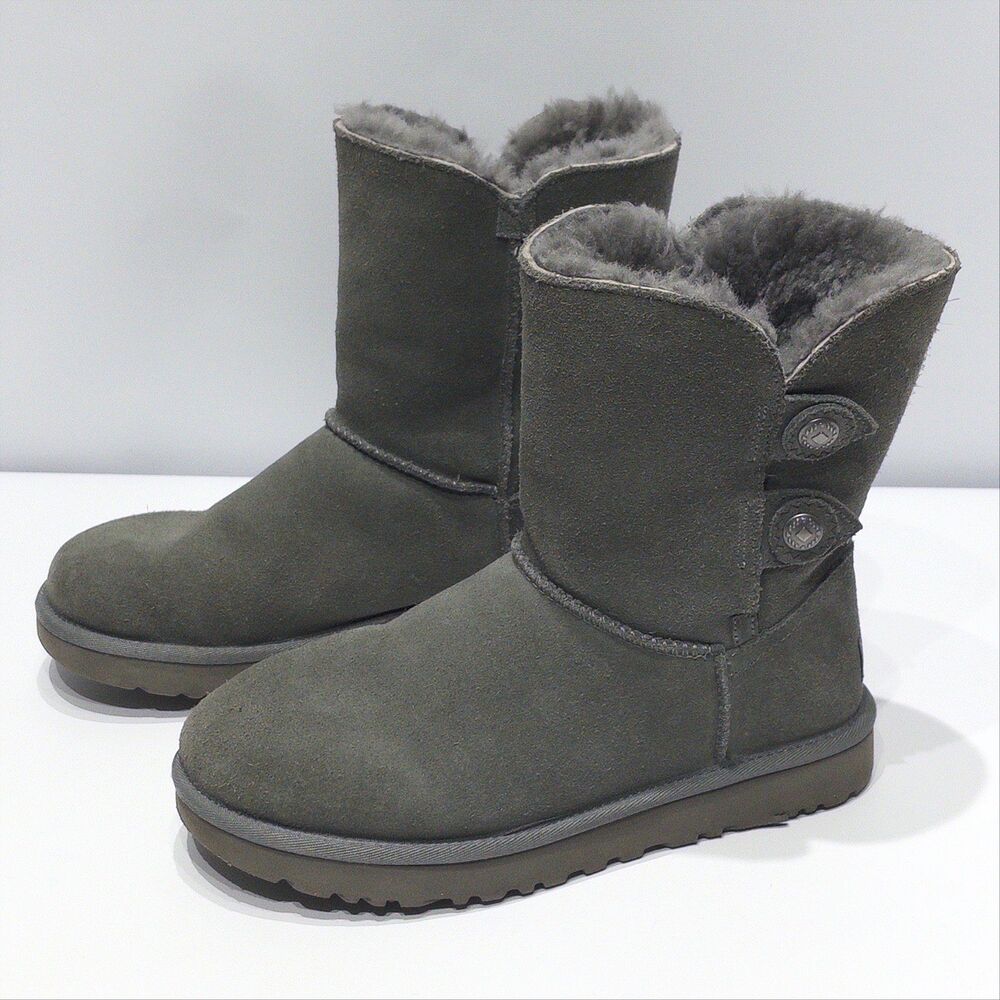 UGG Australia Marciela II Gray Short Shearling Winter Boots Booties Women Size 8